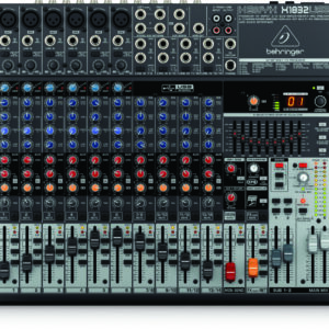 MESA DE SOM BEHRINGER XENYX QX1832USB