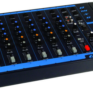 MESA DE SOM 6 CANAIS ONEAL OMX6